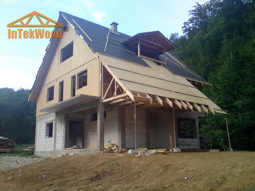 Mansarde din lemn tip cabana, mansarde cu 2 nivele, structuri din lemn InTekWood