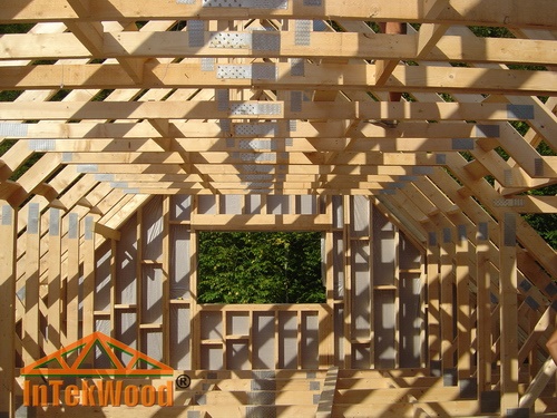 Mansarde din lemn tip cabana, mansarde cu 2 nivele, structuri din lemn InTekWood